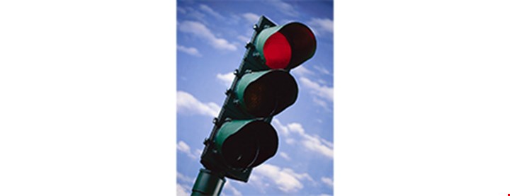 Illustrasjonsfoto av et rødt trafikklys