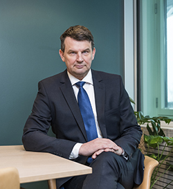 Justis- og beredskapsminister Tor Mikkel Wara (Frp)